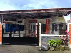 Rumah Kontrakan Tengah Kota dekat kampus POLTEKES, UNM PGSD, UNISMU