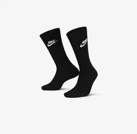 Kaos Kaki Nike Sportswear Everyday Essential Crew (3 pasang) L 27-30cm