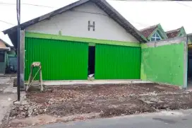 Disewakan ruang usaha strategis cocok buat usaha