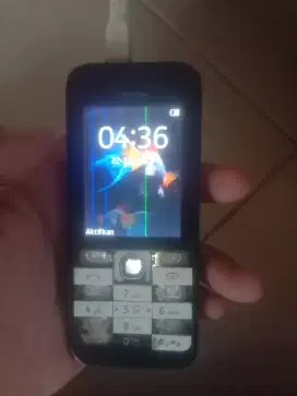 Nokia 220 minus layar bergaris Dan cesing seperti di Foto