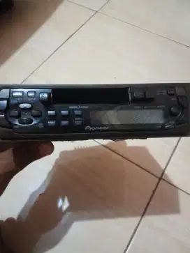 Jual tape radio merk Pioneer