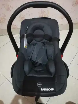 Carseat bayi babydoes