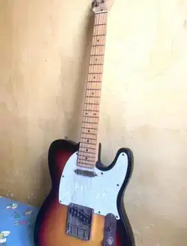 Gitar Listrik Fender Telecaster Custom