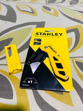 Cutter lipat mrek stanley