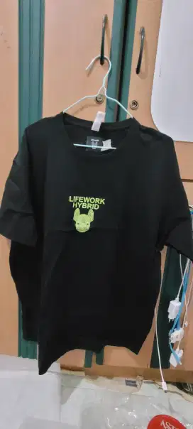 Kaos Lifework Hitam