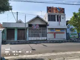 Tempat Usaha Strategis di Jl Pahlawan Kota Prob