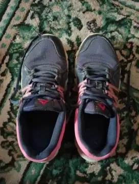 Sepatu Wanita Reebok YourFlex