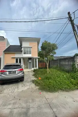Dijual rumah di Sentraland parung panjang Hook