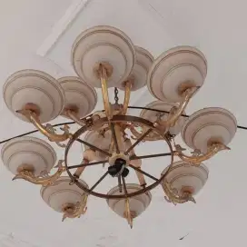 Lampu Gantung 12 Mangkok