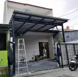 Kanopi baja ringan