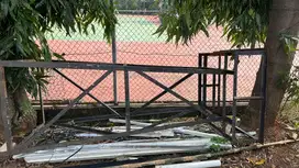 tiang besi torent