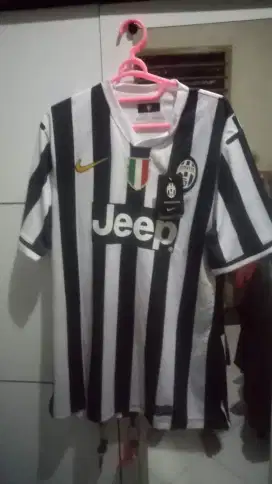 baju sport pria uk M