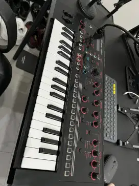 Synthesizer Roland JD-XI