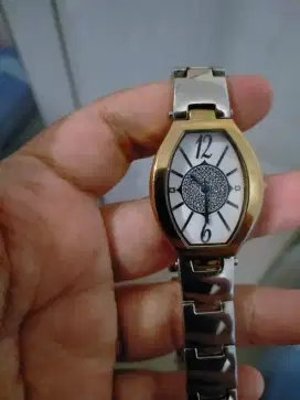 Jam tangan Elle ori
