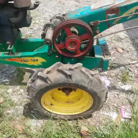 Dijual jetor sawah