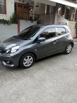 Brio Satya E CVT istimewa