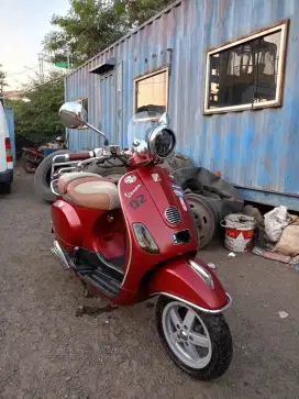 Jual Vespa LXV 150 3vie