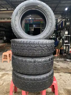 Ban copotan 265/65/r17 bridgestone dueler A/T for pajero,fortuner,dll