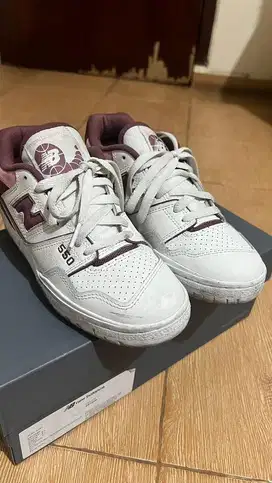 New Balance 550 white red women