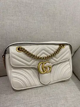 Gucci GG Marmont Medium Matelasse in White Ghw