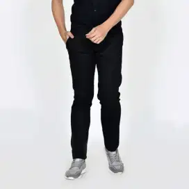 Celana Chino Premium Hitam Solo