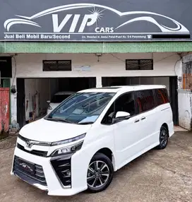 Dp 50 JT! Toyota Voxy 2.0 Automatic 2021 Istimewah! Vipcars