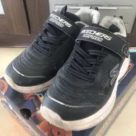 sepatu sekolah anak sd skechers tufftech 33