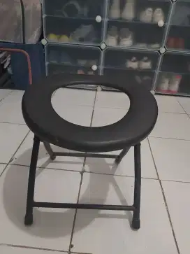 Kursi Untuk duduk pada Wc jongkok , Edisi salah beli gak kepake