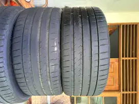 Ban Michelin Pilot Sport 4s 255 35 r20 2pcs