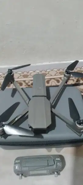 Drone mjx bugs 16 3axis gimbal