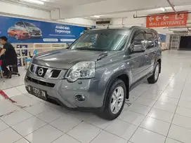 Nissan XTrail 2.5 ST Matic 2011 Silver Murah