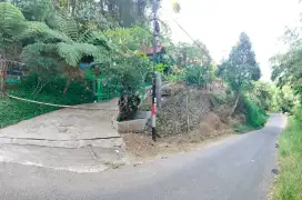 Ciwidey sungapan rumah kebun dan kolam ikan