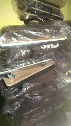 Tas Kanvas Papan Roda

Baru