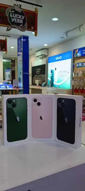 Iphone 13 128 garansi resmi ibox