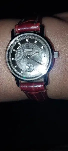 Jam tangan wanita bulova 1,5 cm