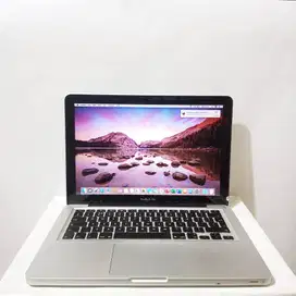 Macbook pro 2011 Core i5 Ram 8 SSD 128gb