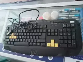 Tersedia ARMAGGEDDON KEYBOARD AK 300
