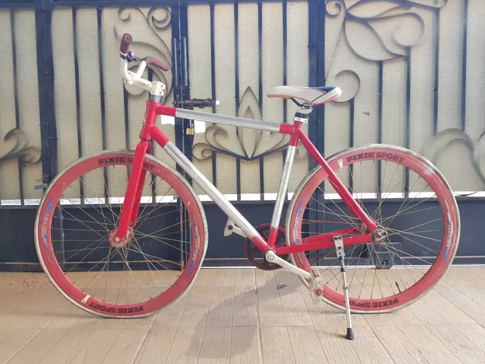 Sepeda Fixie Pemakaian Normal