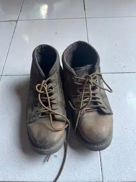 Sepatu eiger kulit original 39(25,5cm)