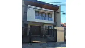 Dijual Rumah Baru Gress Minimalis 2 Lantai Manyar Jaya Premium