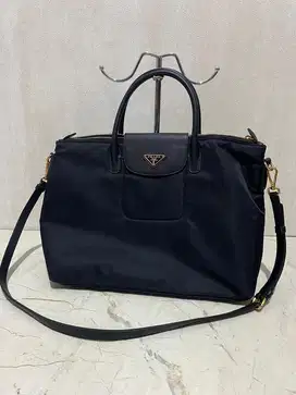 Tas Prada Nylon Black