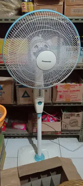 Kipas Angin Panasonic F-EP404