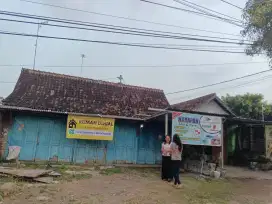 Dijual Rumah Jalan Raya dekat Gontor Putri