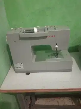 mesin jahit portable dan mesin obras portable
