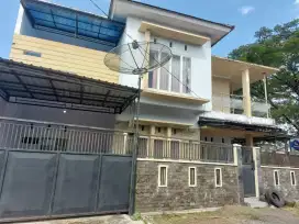 Rumah Minimalis 2 Lantai Mewah n Luas