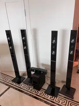 Samsung home cinema with speaker