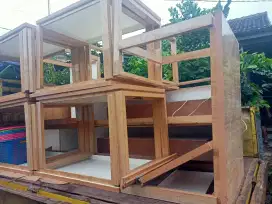 Meja makan 8 unit
