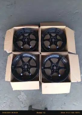 Velg ssr r17 4x100/114.3 lbr7,5/9 et45/38