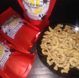 KRIPIK USUS AYAM KREZ MAMZ Isi 100gr