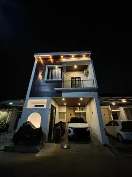 Rumah 2 lantai 3 Kamar Tidur 2 Kamar Mandi ( KPR / Cash ) Tukar Tambah